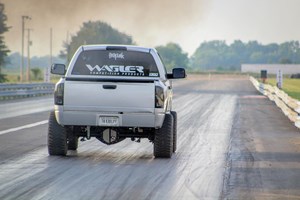 racing_from_the_back__PIC_TAKEN_BY_ART_Maupin