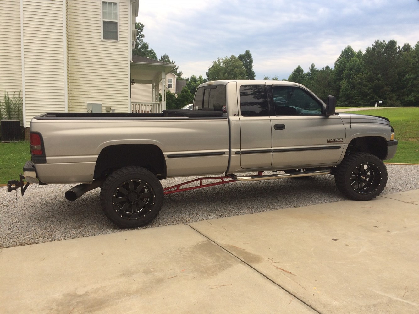 12381964-FC18-44F6-84C7-63D4D3C7679B