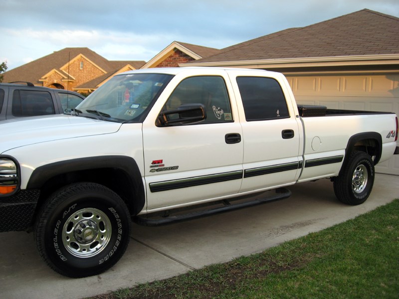 2002-duramax-jlaux.jpg