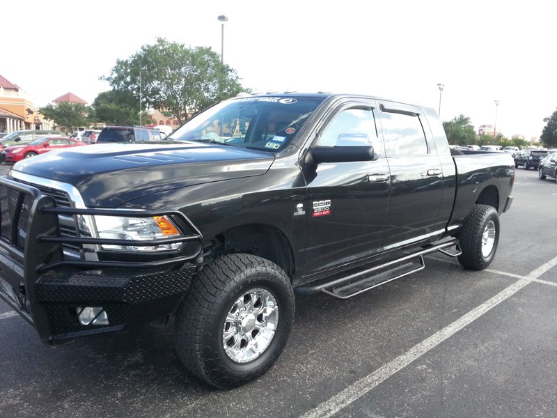 2011-dodge-tshoemaker.jpg