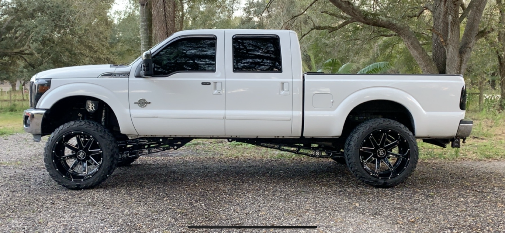 251EA523-7269-4906-B0BC-BF51F8B95A35