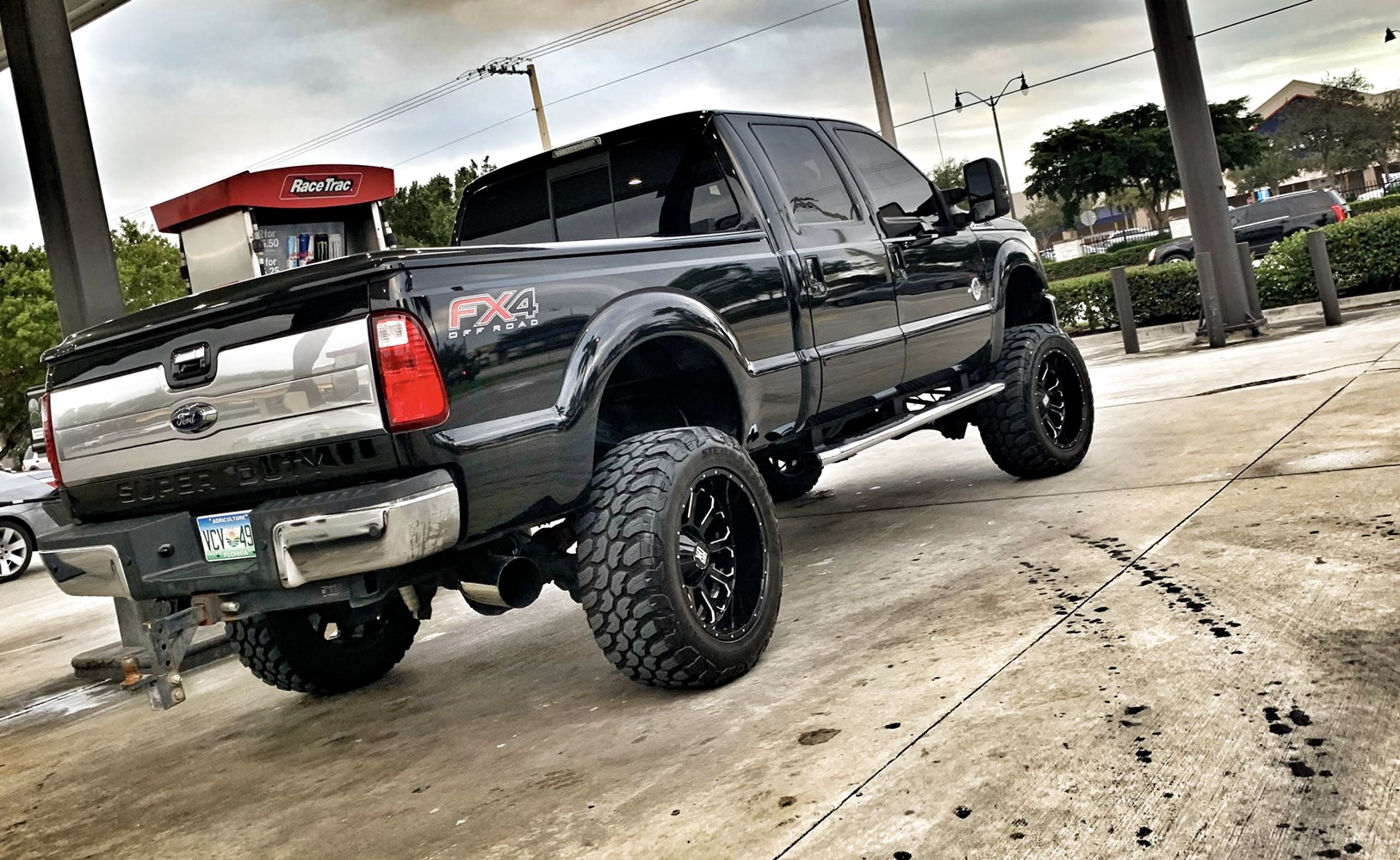 2835AF10-BA21-48BF-811C-5F8D51DDF47A