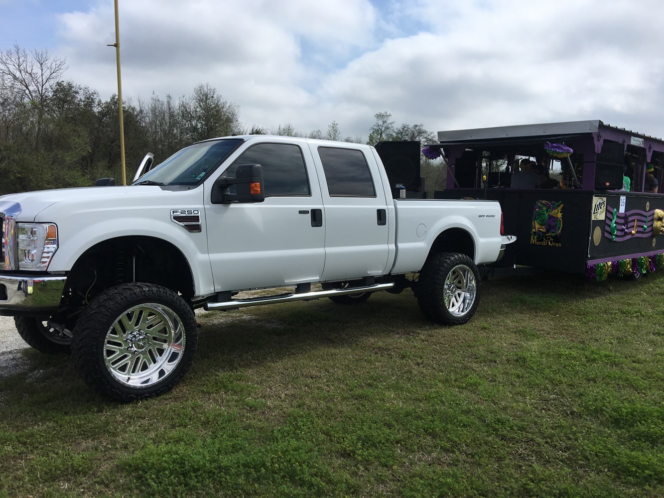 4AAC9E17-B463-4BD2-88E2-026EE43B2DD9