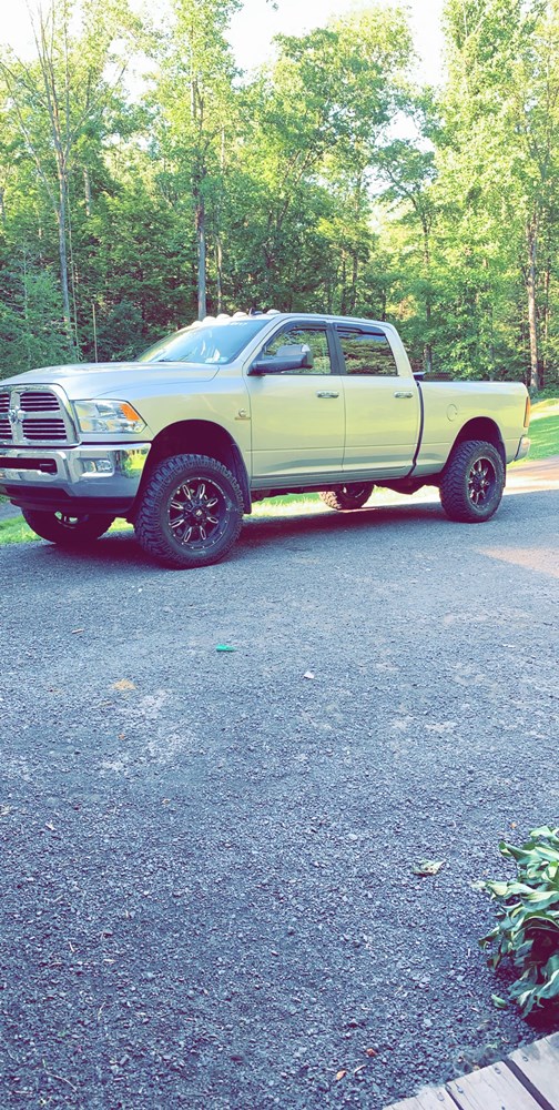 5F1DD073-D5F7-41F3-8F35-016ADBF08A62