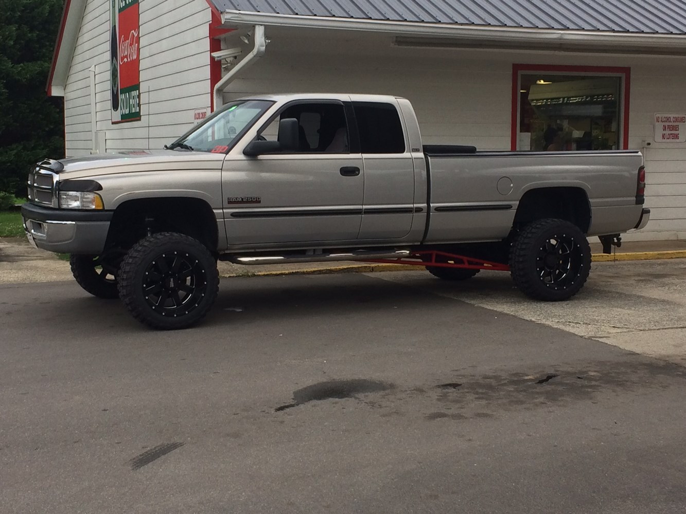 8AF42892-7835-46FE-97A9-032A04230249