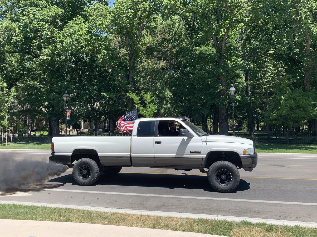 959038FF-C16C-402A-B59D-B89E70310264