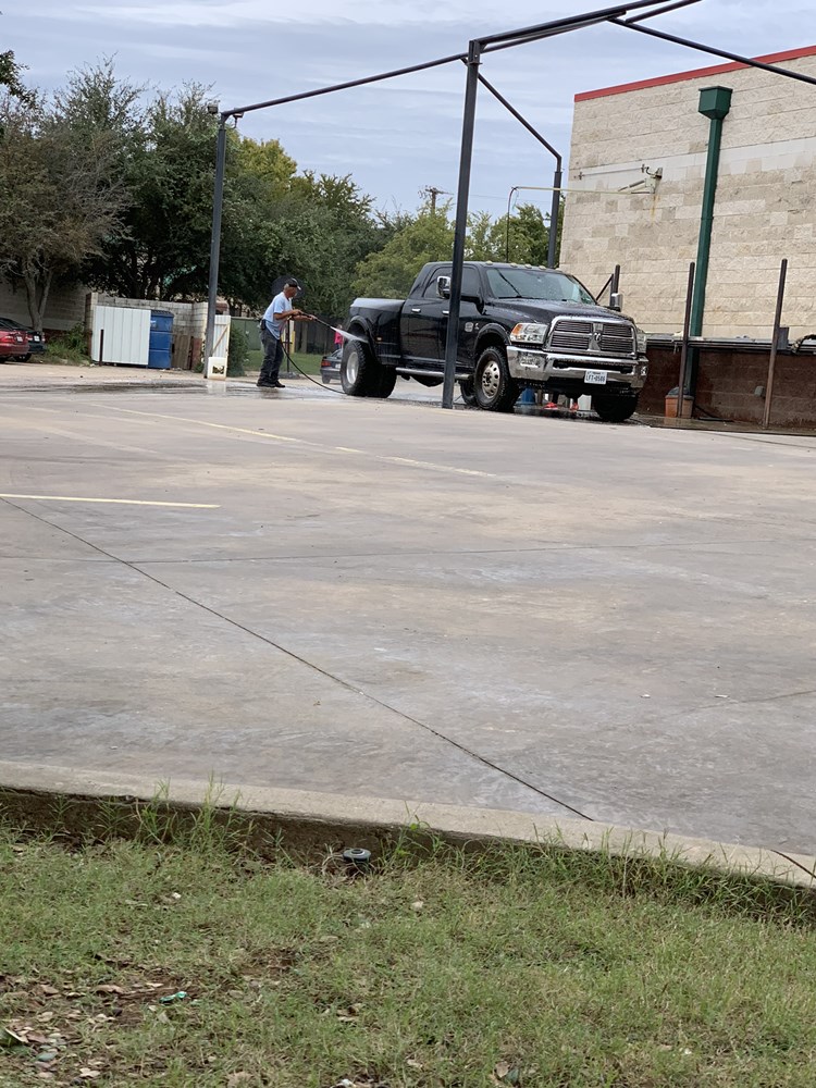 C00B9781-0C11-404E-914B-118C944E96C4