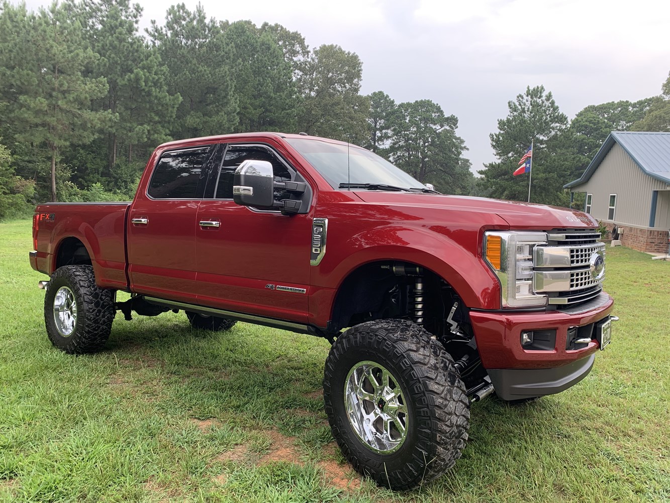 DE6245E4-F550-4E0E-8920-708DA5E27F77