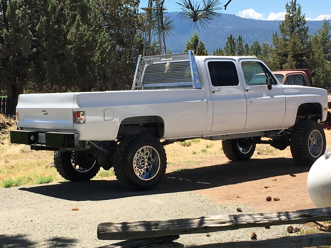 E1C3C2F9-3C13-43F1-875D-0A45249670F7