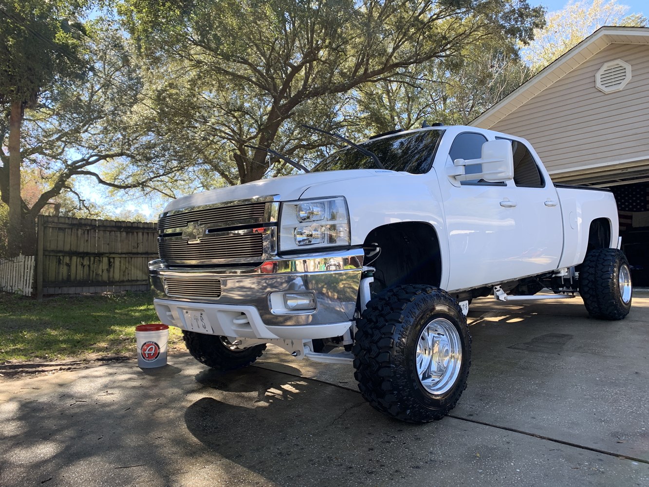 E74728E4-3D89-447F-AB0A-686BA5FE5D33