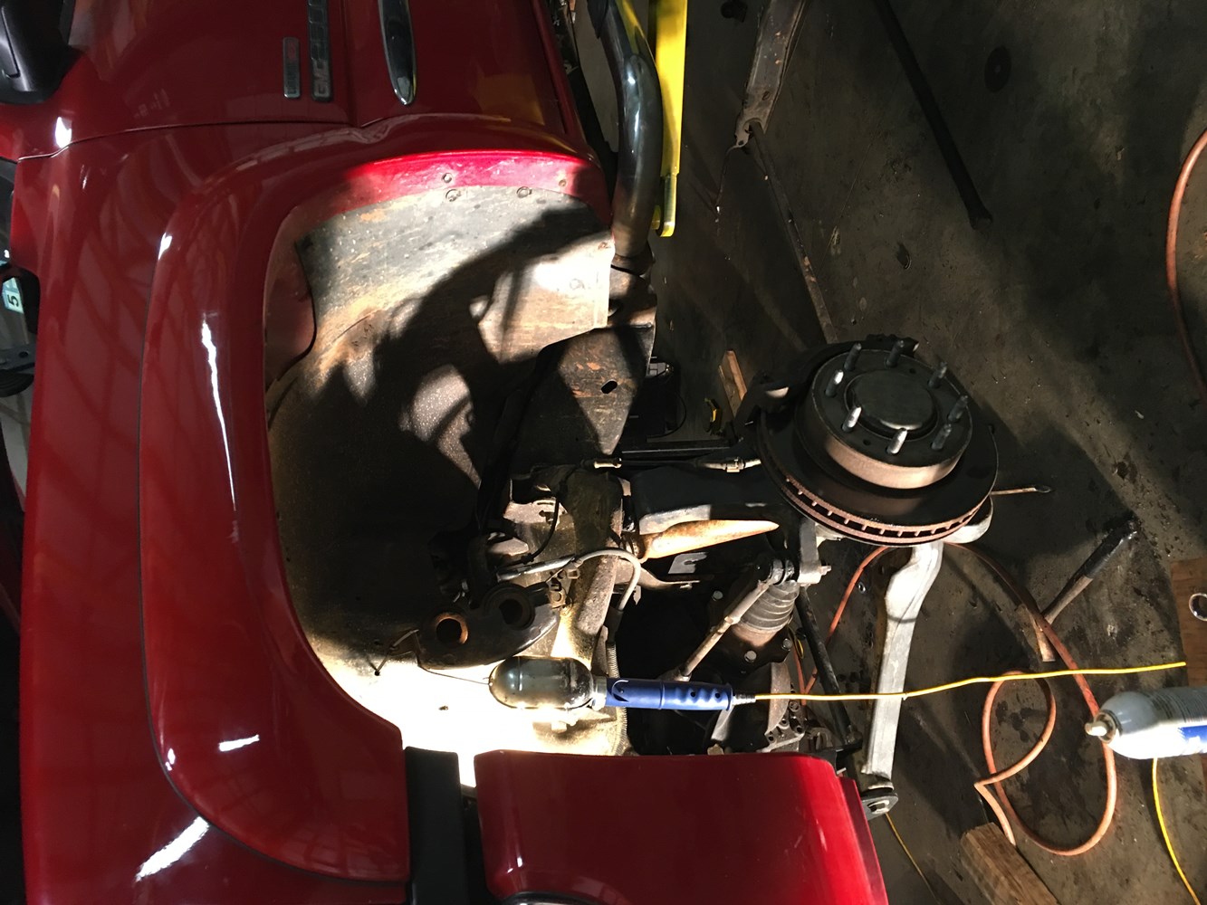 E8437D9A-CC94-4E4A-9911-C9CCF370E2F6