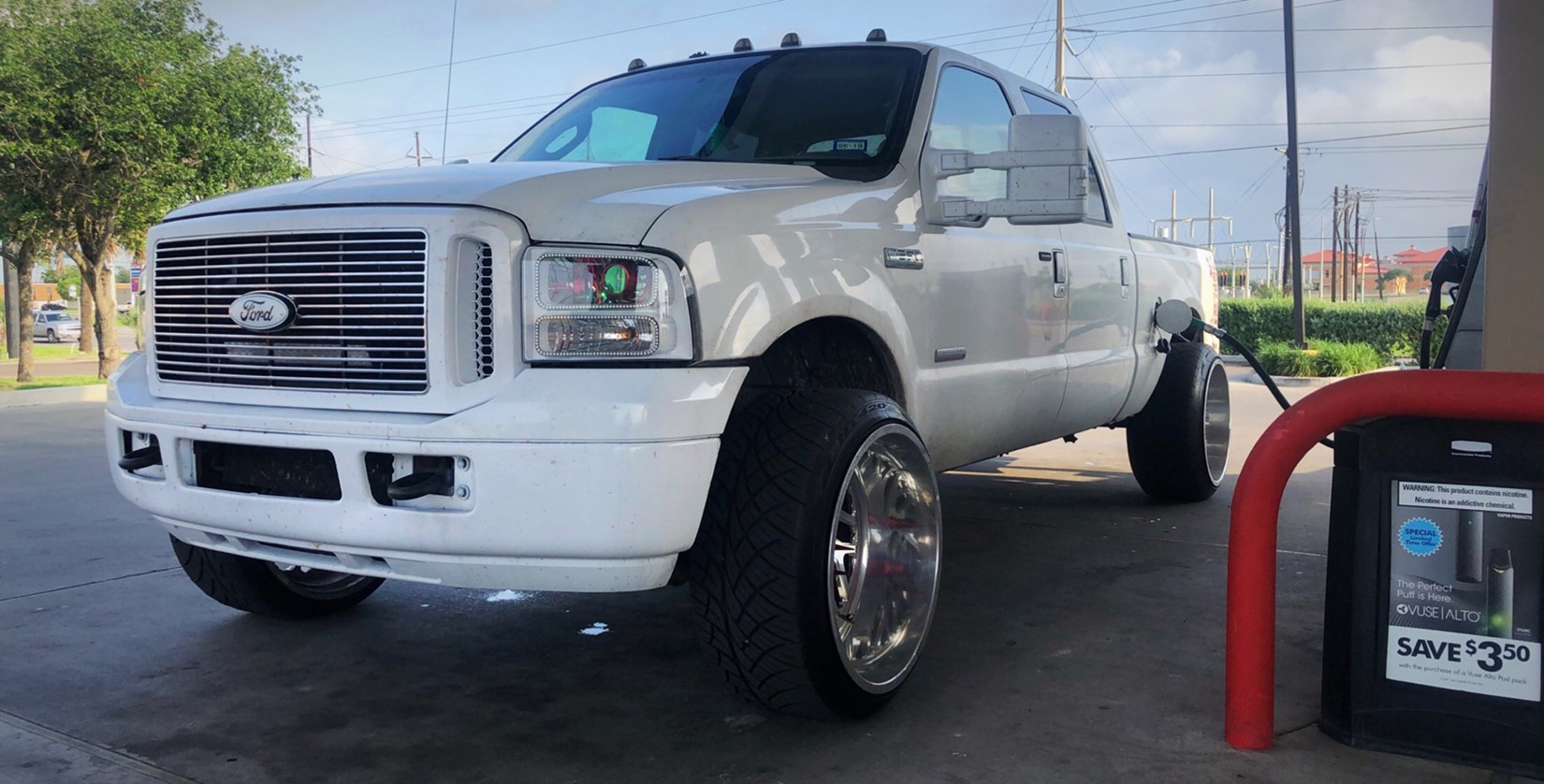 E8FB8412-9B99-4D14-8570-671788421DEA