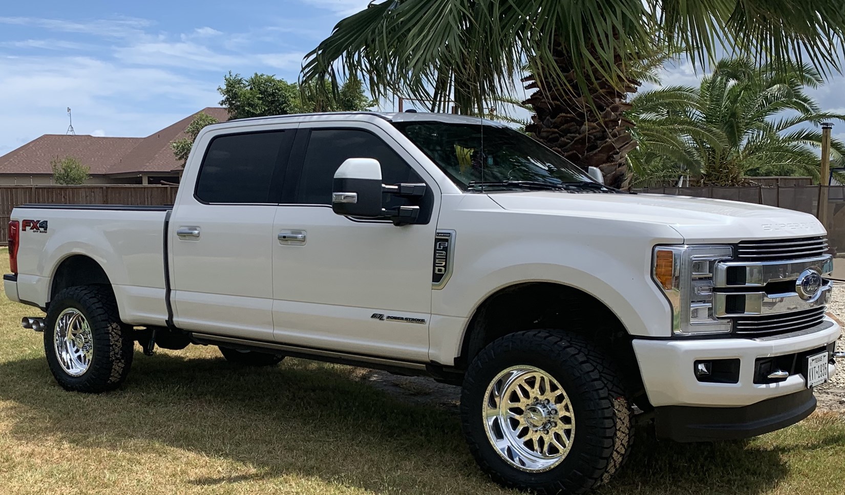 EC909AF0-FCC5-453C-BA2F-F690DD16E671