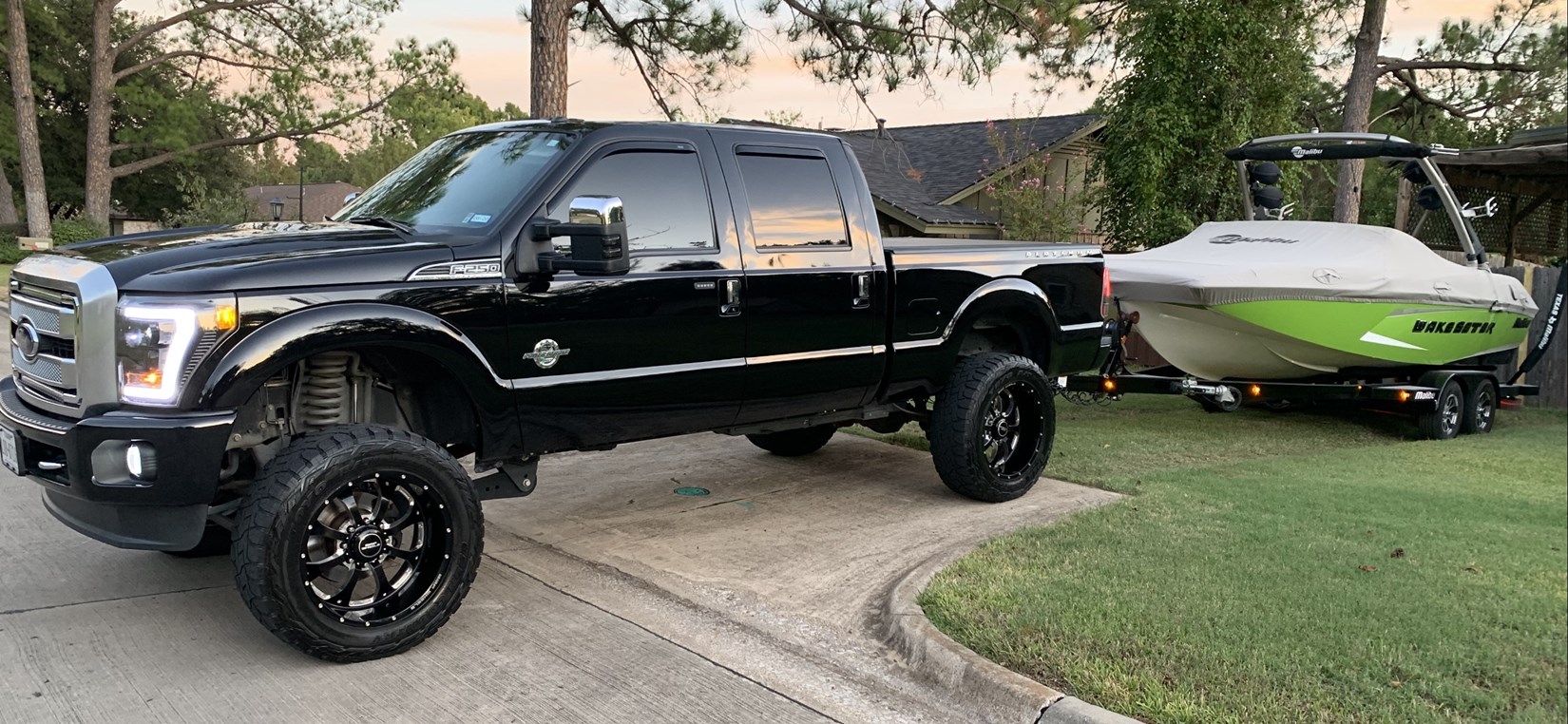 FB553A76-2A9A-412C-B22F-178D2382B1A3