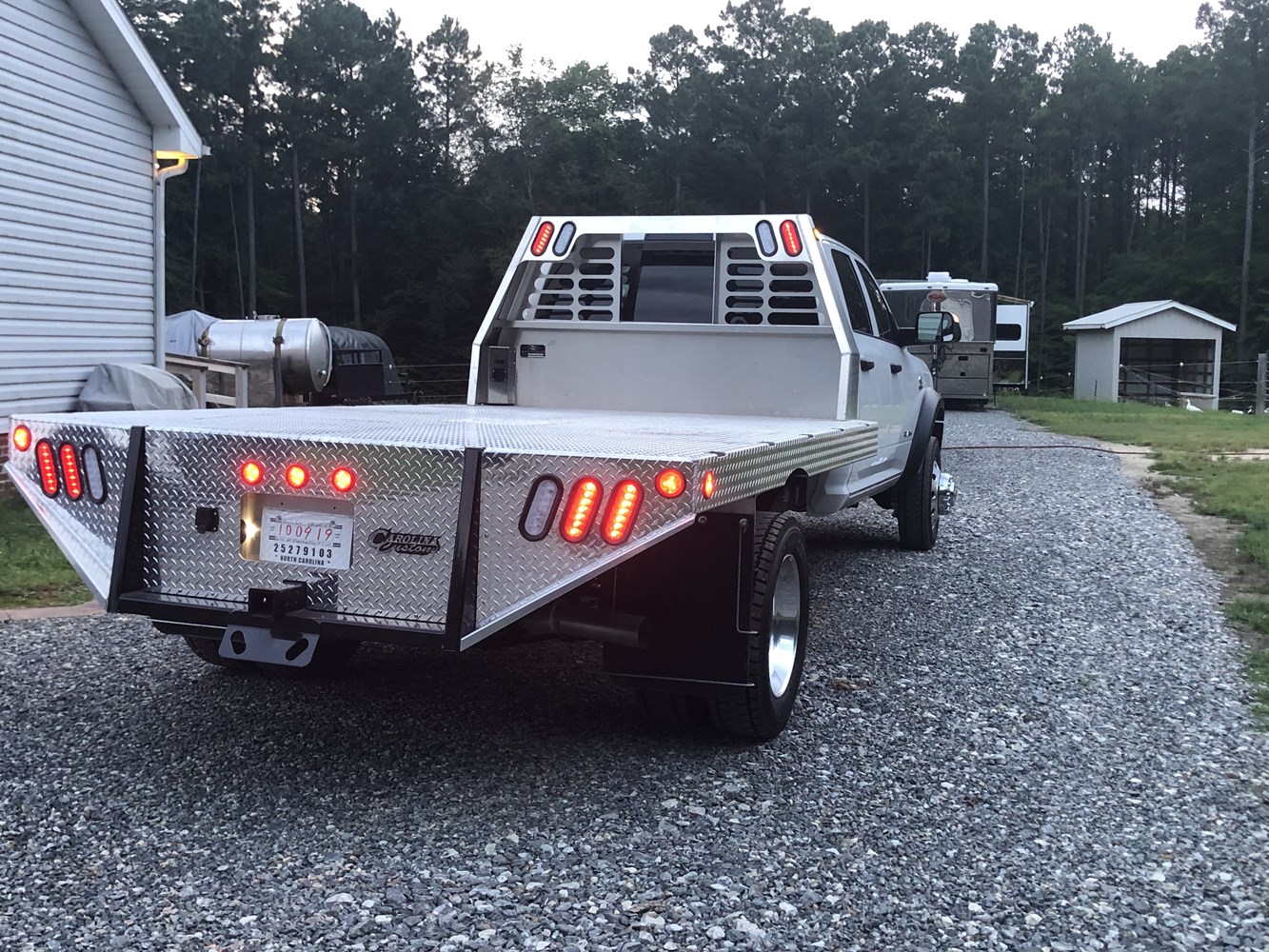 FCDB0899-2B61-4F96-A409-3A1D922E9943