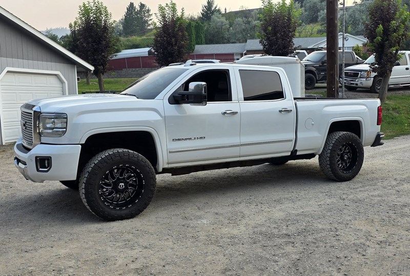 Bowen_Kinsey-gmc-duramax