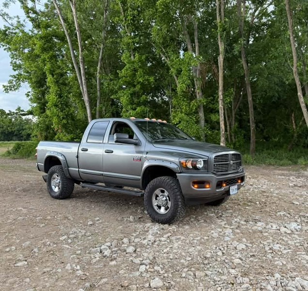 Dylan_Thompson-gray-dodge-cummins